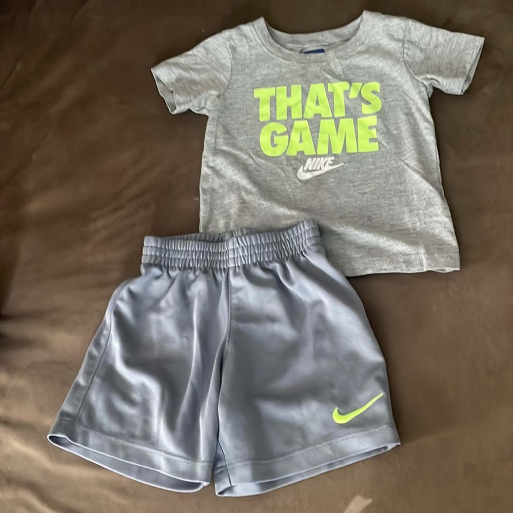 Nike Matching Boys Shirt/Shorts